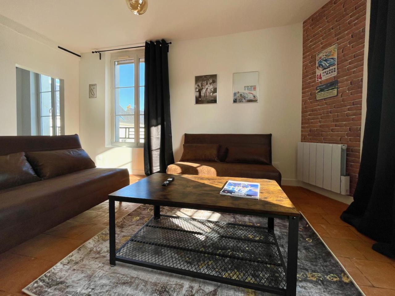 Legendes De La Piste - Sonights Appartement Château-du-Loir Buitenkant foto